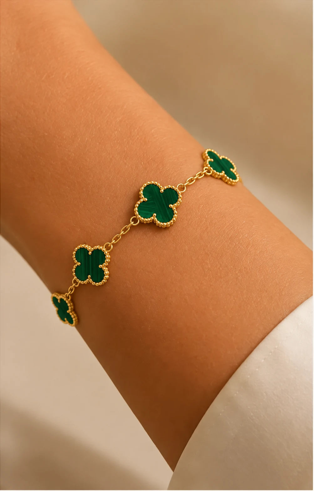 Coffret  N°3 Collier, Bracelet Boucles d'oreille Doré/ vert émeraude